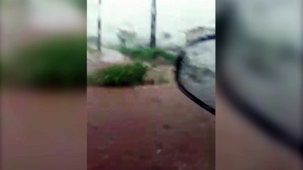 Vídeo de internauta mostra grande volume de água na Av. Piquiri