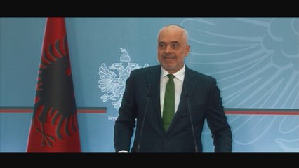 Editorial nga "Arena": Fundi i marrëzisë, apo marrëzia e fundit