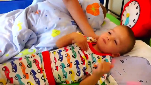 Vlad CrazyShow Влад Крези Шоу - Bad Kids Вредные детки Giant Candy Lollipops! Johny Johny Yes Papa Song Конфеты