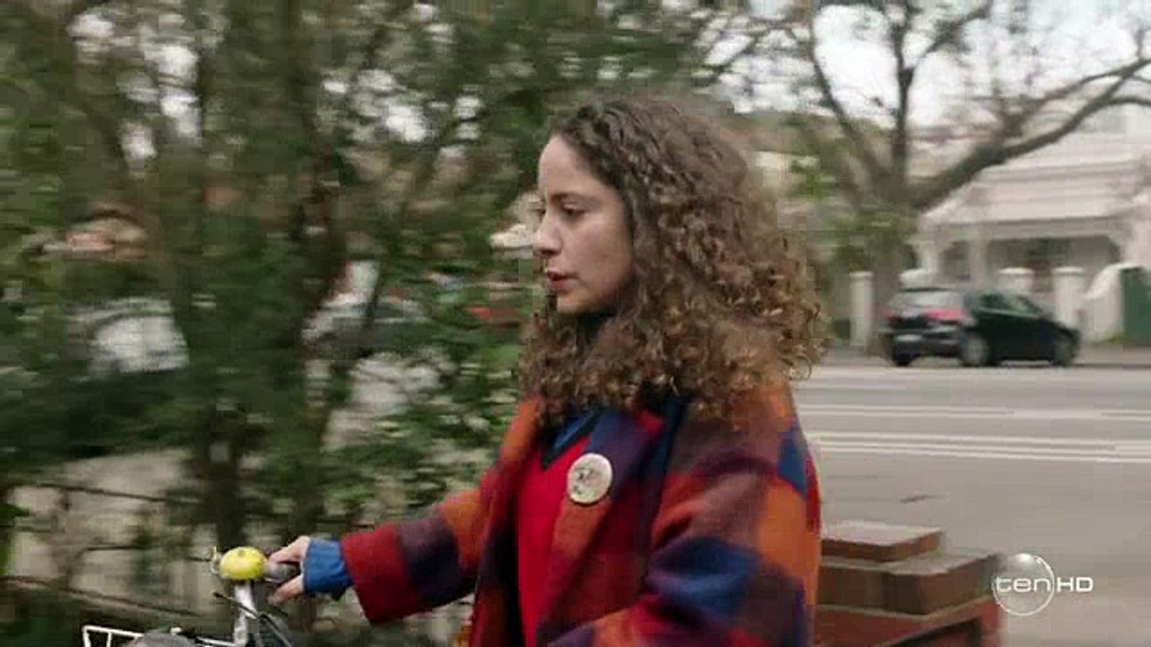 Sisters Au S01 E03