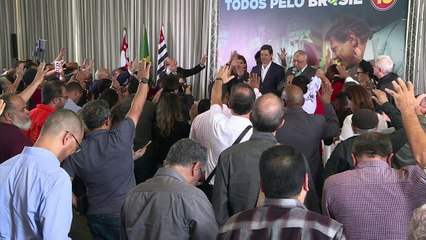 Haddad se reúne con líderes evangélicos en Brasil