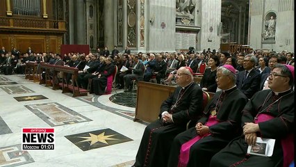 President Moon calls for peace on Korean Peninsula at St. Peter's Basilica