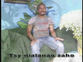 francisiko  -tsy nialanao zaho