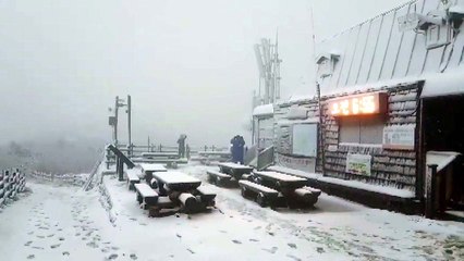 [취재N팩트] 가을 호우에 설악산 첫눈...미세먼지는 밀어내 / YTN