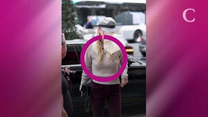 PHOTOS. Laeticia Hallyday déjeune avec un ami avant de filer encore une fois chez son avocat