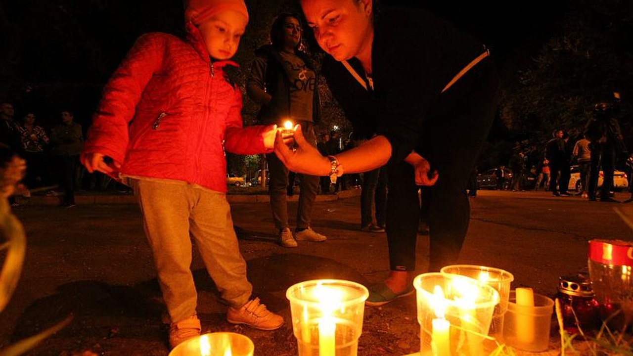 Amoklauf: Kertsch trauert um 19 Todesopfer