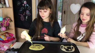 PANCAKE ART CHALLENGE 2 ! LEVANAH VS ORIANE   Licorne, cerise, smiley, glace et lapin