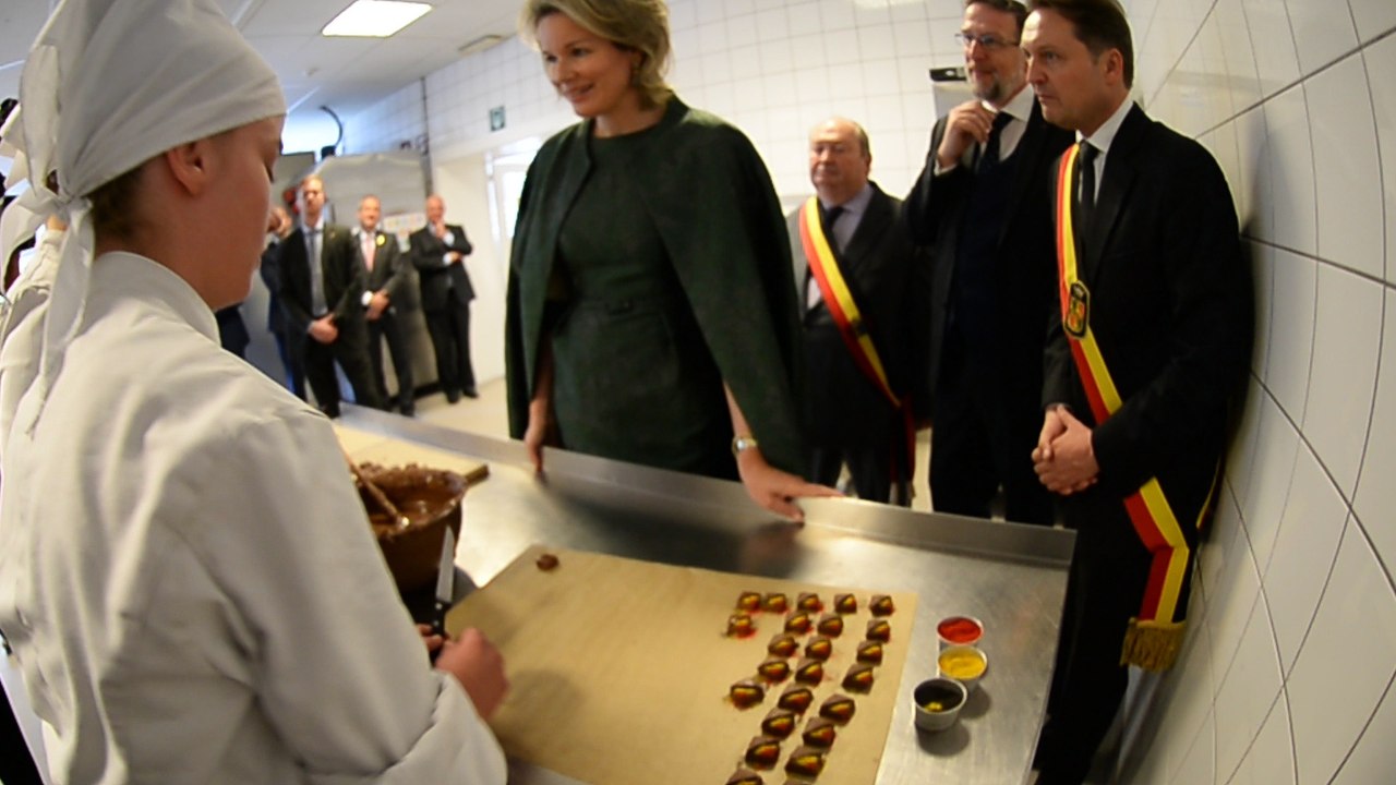 La Reine Mathilde en visite à l'école d'hôtellerie de Saint-Ghislain. Vidéo 4  Eric Ghislain
