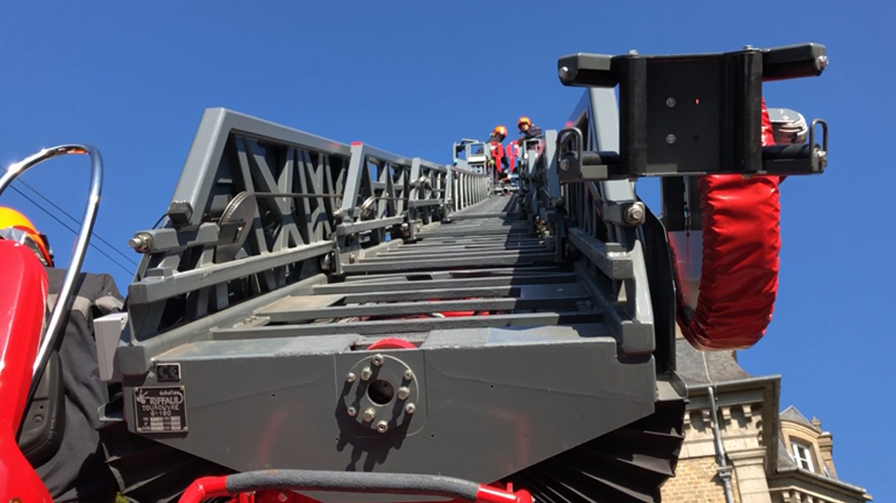 Les pompiers ont une nouvelle grande échelle