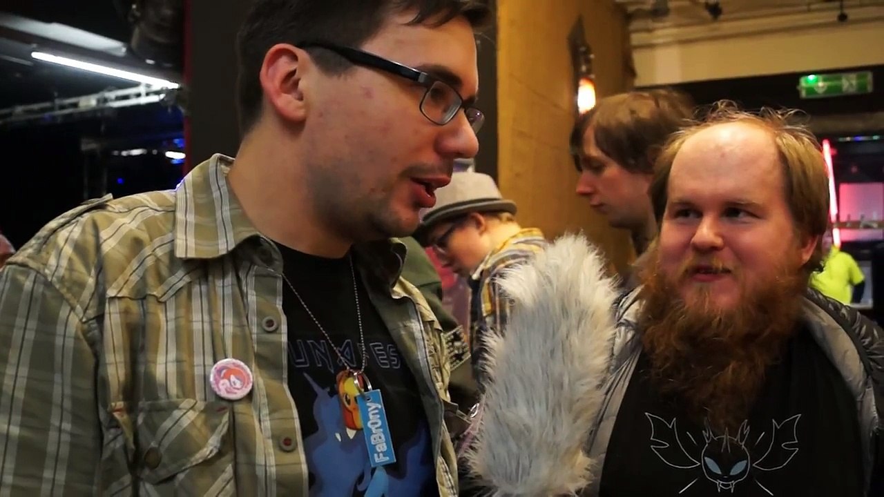 Fabr0nyTV 19 - Lunafest 2014