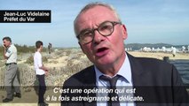 Pollution dans le Var: nettoyage de la plage de Pampelonne