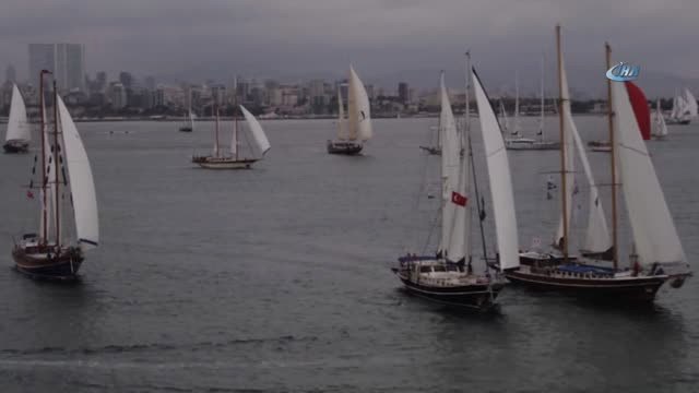 Marmara ve Akdeniz'i Aşan Yelkenlilerin Kıyasıya Mücadelesi Havadan Görüntülendi