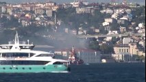 Beşiktaş Kabataş Erkek Lisesinin Yanında Korkutan Yangın
