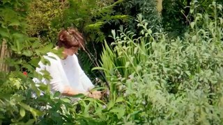 Grand Designs S16 - Ep08 Revisited - River Thames Floating House HD Watch