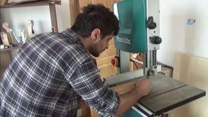 Videosunu İzledi, Mesleği Oldu