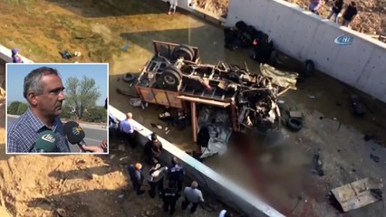 İzmir'de 22 Göçmenin Can Verdiği Kamyon Olay Yerinden Kaldırıldı