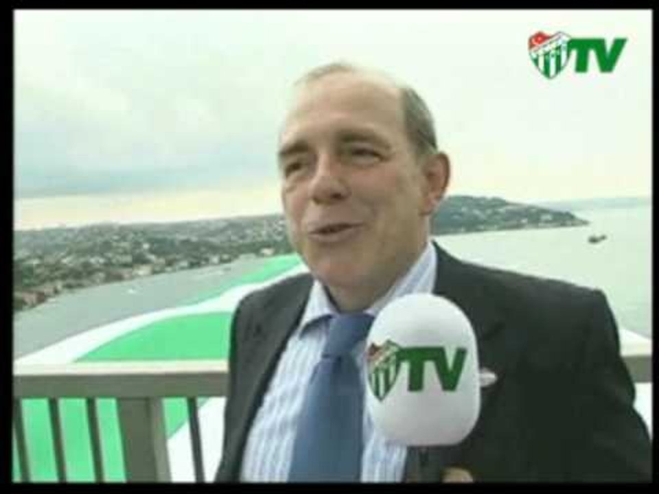 Bayrağımız Şerefle Dalgalanıyor (20.05.2010)