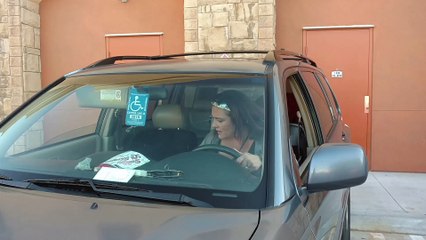 Employees Try Blocking Suspected Thief From Fleeing