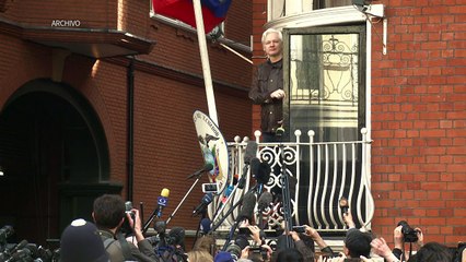 Assange vive situación inhumana en embajada de Ecuador: abogado