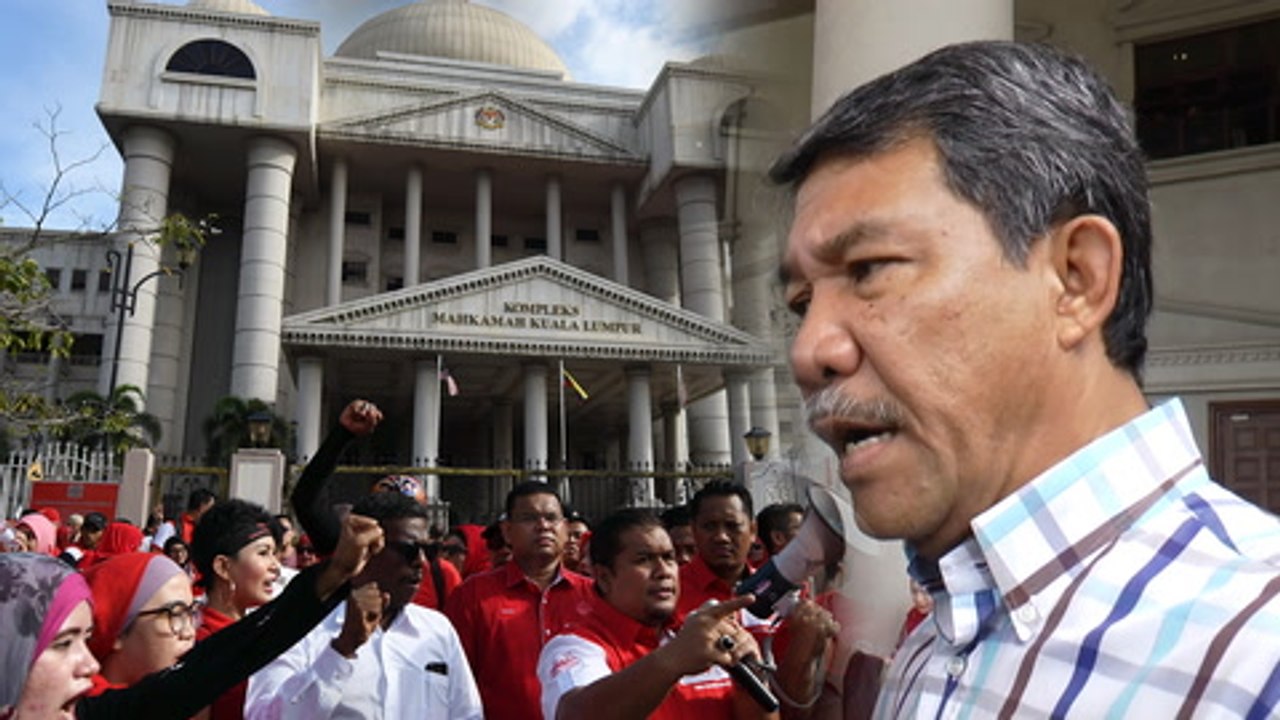 Umno deputy president urges members to respect authorities over Zahid’s charges