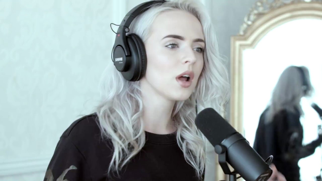 Halo Beyonce // Madilyn Bailey (Piano Cover Music Video) - ZiliMusicCo .