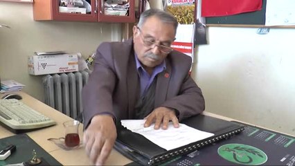 45 Yıldır Mahalle Ondan Soruluyor