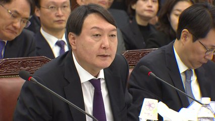 윤석열 지검장 "임의제출도 못 받고, 영장도 좌절되고"...'사법농단 수사' 애로 / YTN