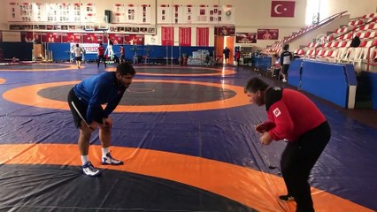 Taha Akgül unvanını geri almak istiyor - ANKARA