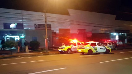 Suspeito de arrombamento cai de bicicleta e quebra TV furtada