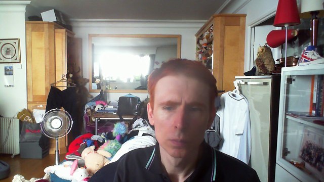 Wiwi égratigne reflets d'esprits de La Smala