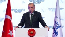 Erdoğan: '(Türk üniversiteleri) Nasıl oluyor da, dünyanın en büyük 500 üniversitesi arasında esamesi okunmuyor?' - İZMİR