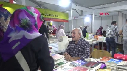 Rize Yazar Vakksaoğlu Çiftler, Cep Telefonuna Baktıkları Kadar Birbirlerinin Gözlerine Baksınlar