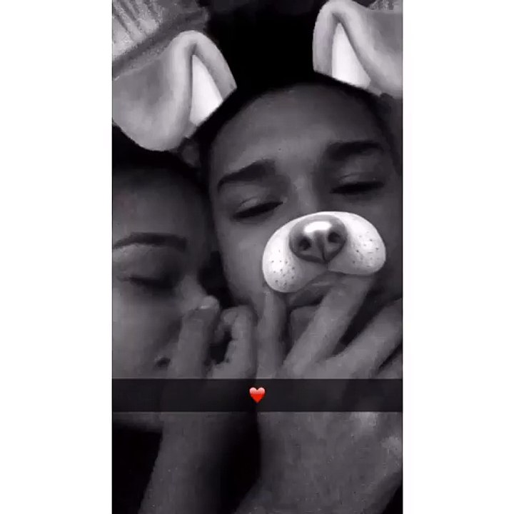Con este feo, fresa❤ #Alobien #hayguille acm13