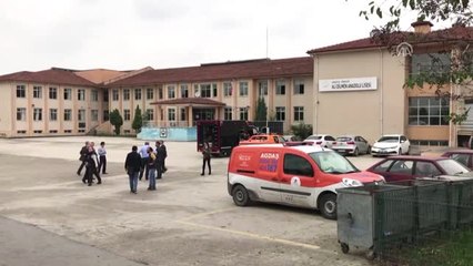 Lisede Gaz Kokusu Şüphesi - Sakarya