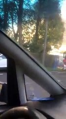 Plusieurs voitures en feu chez un carrossier de la chaussée de Gand à Mouscron