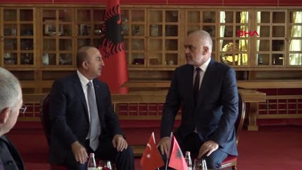 Descargar video: Dışişleri Bakanı Çavuşoğlu Arnavutluk Başbakanı Edi Rama Tarafından Kabul Edildi