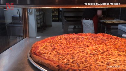 Pizza Store Employee Drives Over 3 Hours to Deliver Pizza To Terminally Ill Man