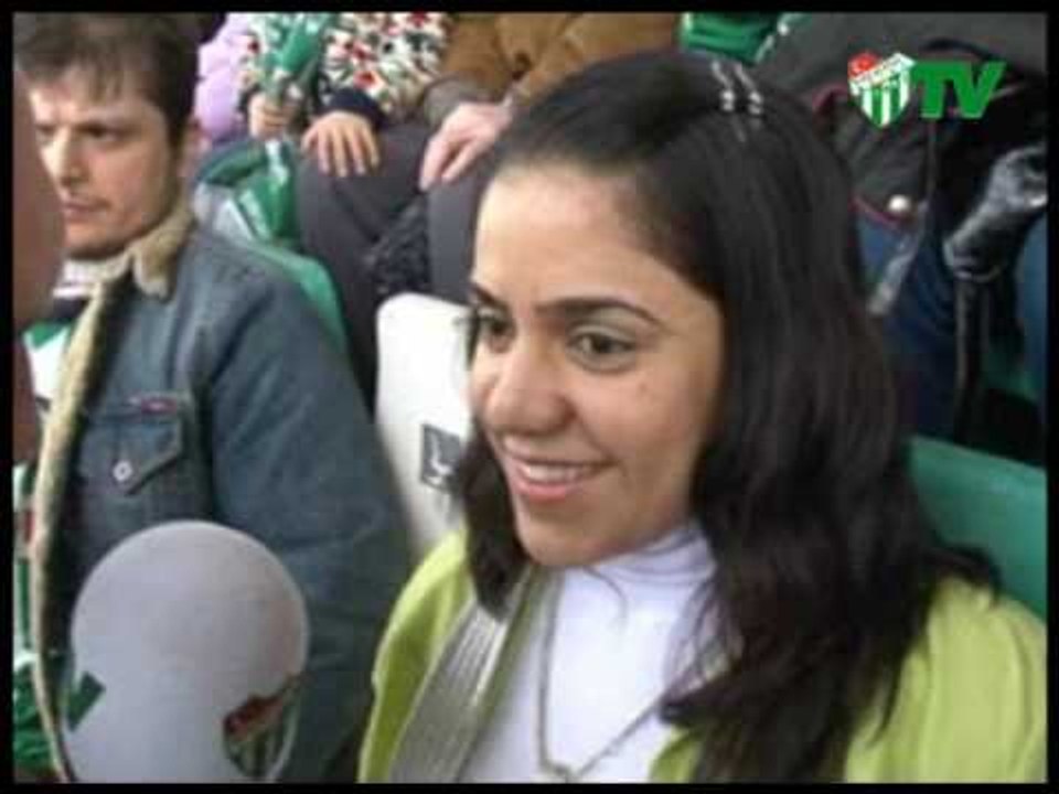 Timsah Aşkı Engel Tanımaz (31.01.2010)