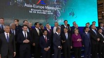 Brexit e taxas dos EUA assombram Cimeira Ásia-Europa