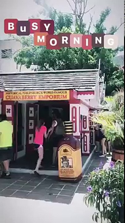 It's a busy morning at the Guavaberry Emporium! If you're planning a trip to St. Maarten, make sure to add a stop at our store on your list of things to do!