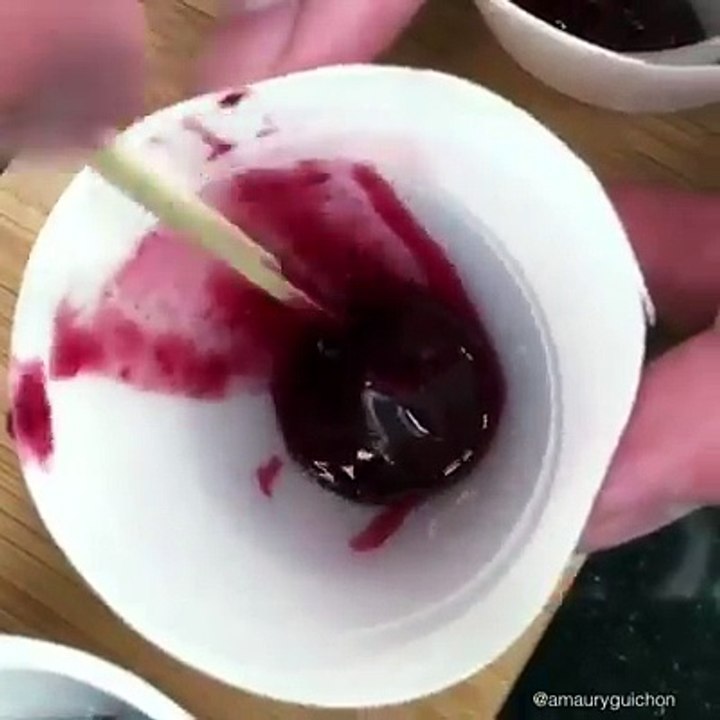 Te  esperamos todos los días en ME ENCANTA EL CHOCOLATE y dale  ME GUSTA.. Aquí te mostramos otro vídeo espectacular de el Gran chef Amaury Guichon. y siguelo e