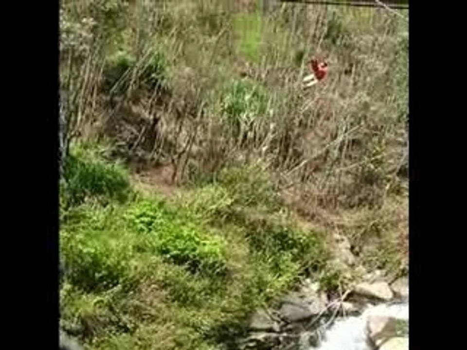 Equador - Bridge Jumping