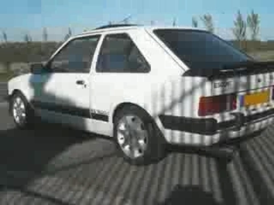 ford escort RS 1600i