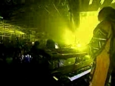 Tiken Jah Fakoly - Tonton d'America