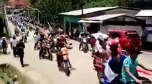 Habitantes de Waslala  en la Región Autónoma de la Costa Caribe Norte de  Nicaragua, salen a las calles  en caravanas de  motocicletas  exigiendo la libertad  d