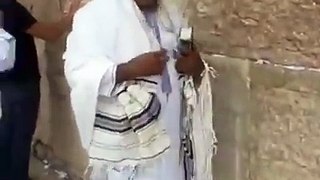 Nnamdi Kanu spotted in Jerusalem