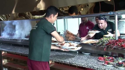 Adana Lezzet Festivali boyunca 3 günde 15 ton et tüketildi