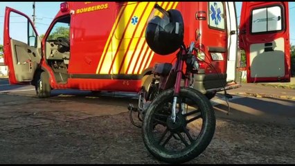 Motociclista sofre luxação ao cair de 'mobilete' no Brasmadeira