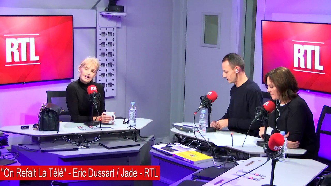 Dombasle revisite "Les sardines" de Patrick Sébastien