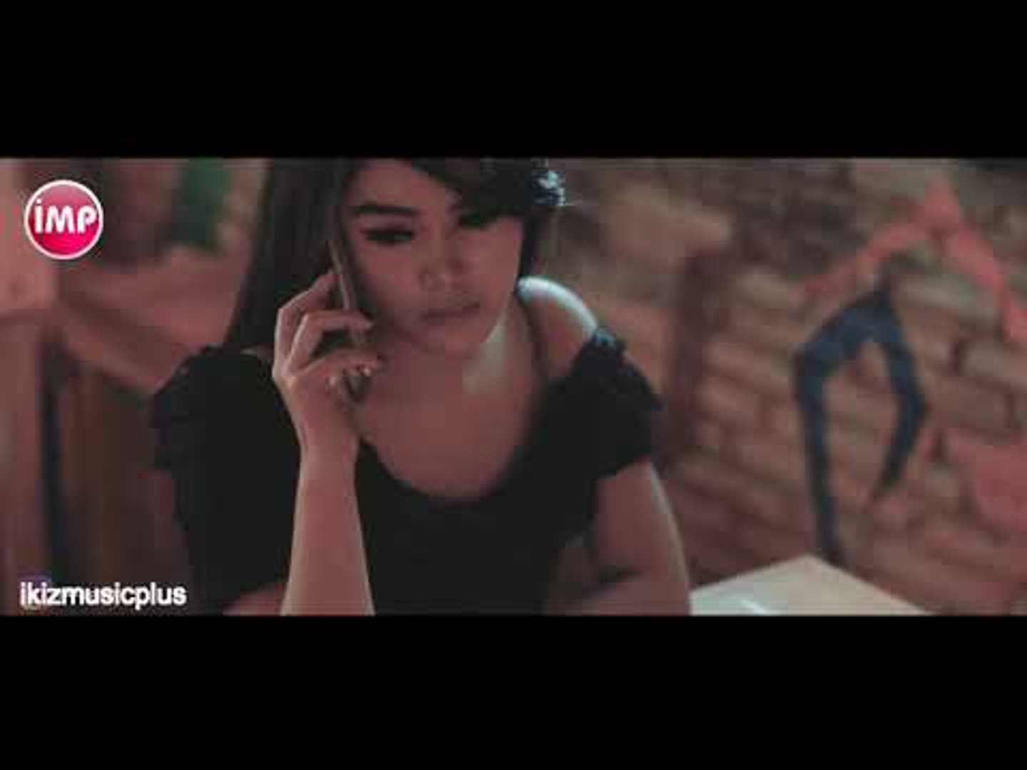 يا دنيا غداره اغاني حزينة